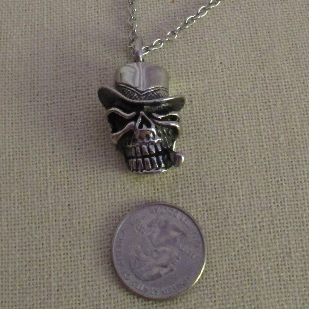 Black Oxidized Skull Pendant Necklace 20 in